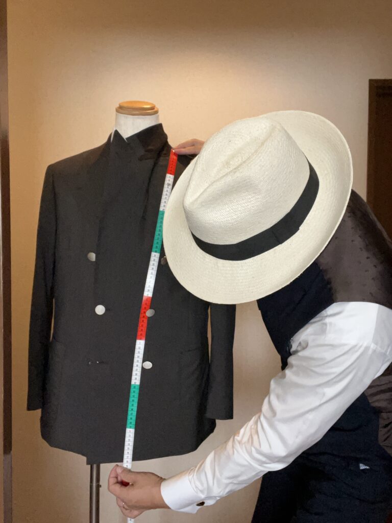 Order Suit KAMAKURAによるオーダースーツの現物採寸風景