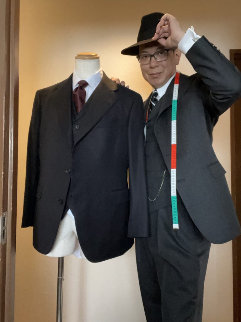世田谷区・尾山台を拠点に出張採寸を行うOrder Suit KAMAKURAの採寸士